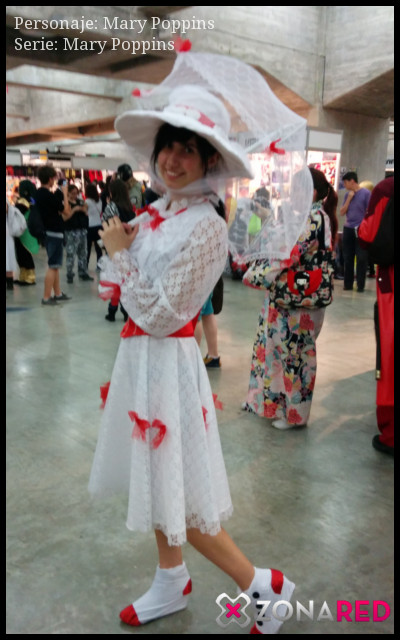 Cosplay de Mary Poppins en el Expomanga 2014