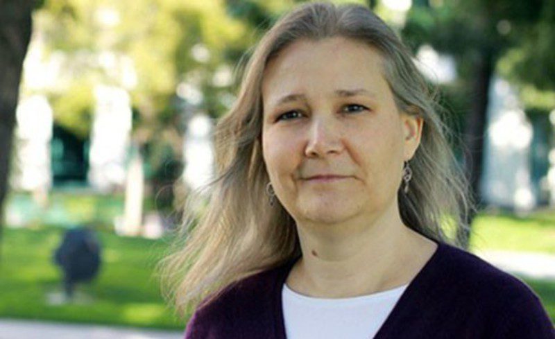 Amy Hennig