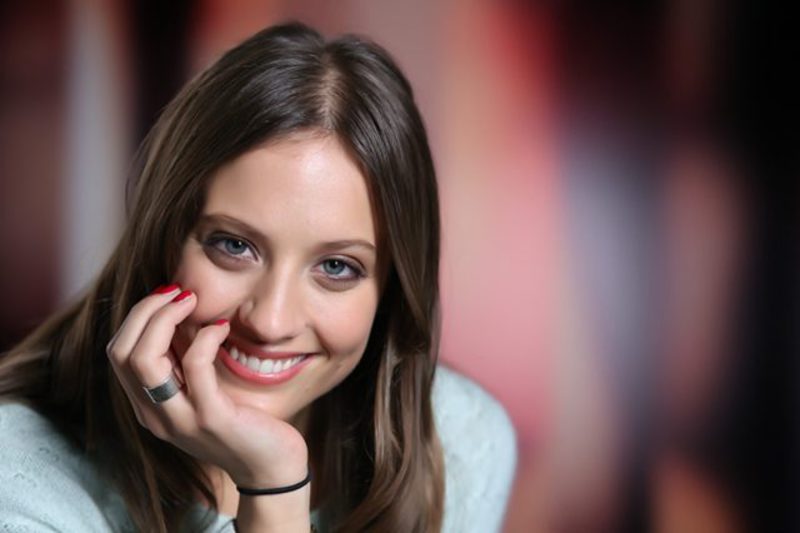 Michelle Jenner la bella y la bestia