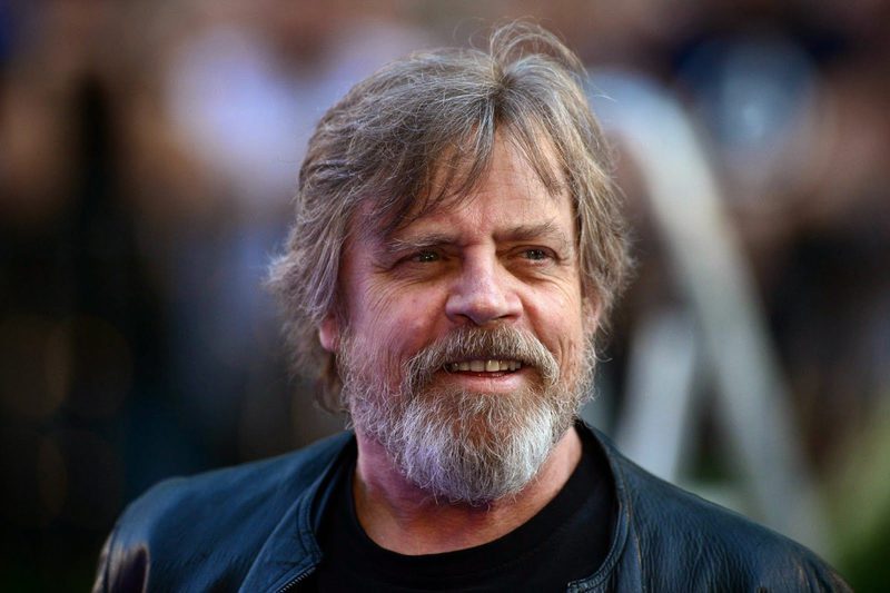 Mark Hamill tuvo que escribr el pasado de Luke Skywalker él mismo