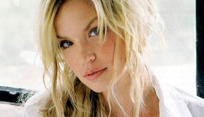 Ashley Scott