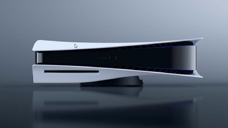 Un YouTuber crea la primera PS5 Slim del mundo, casi cuatro veces más pequeña, Zonared