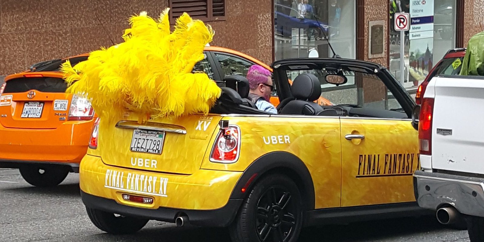 'Final Fantasy XV' se alió con Uber con coches y conductores disfrazados de Chocobo