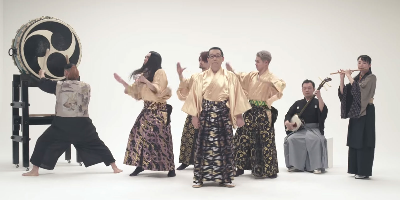 El nuevo 'Pen Pineapple Apple Pen' PPAP por año nuevo ya es un fenómeno viral