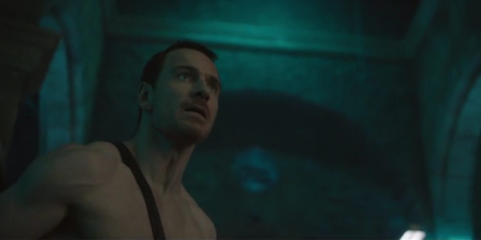 Desvelan un final alternativo de la película de 'Assassin's Creed'