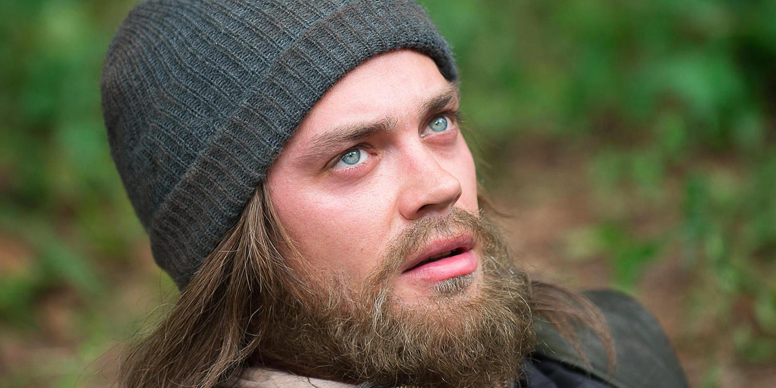 Tom Payne habla sobre la revelación que hace su personaje en el capítulo 7x14 'The Walking Dead'