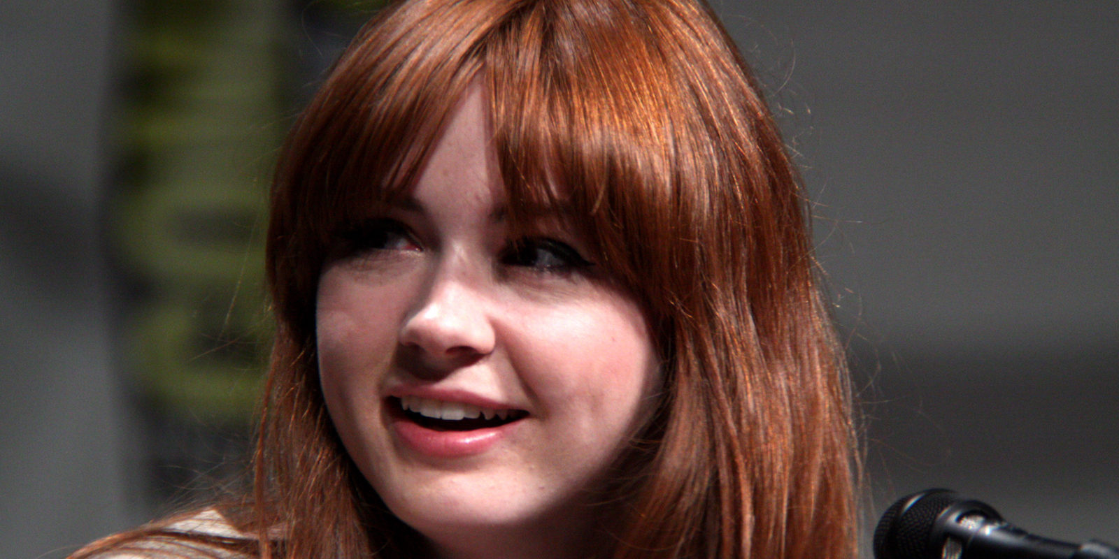 Karen Gillan se ofrece para interpretar a la versión femenina de Joker