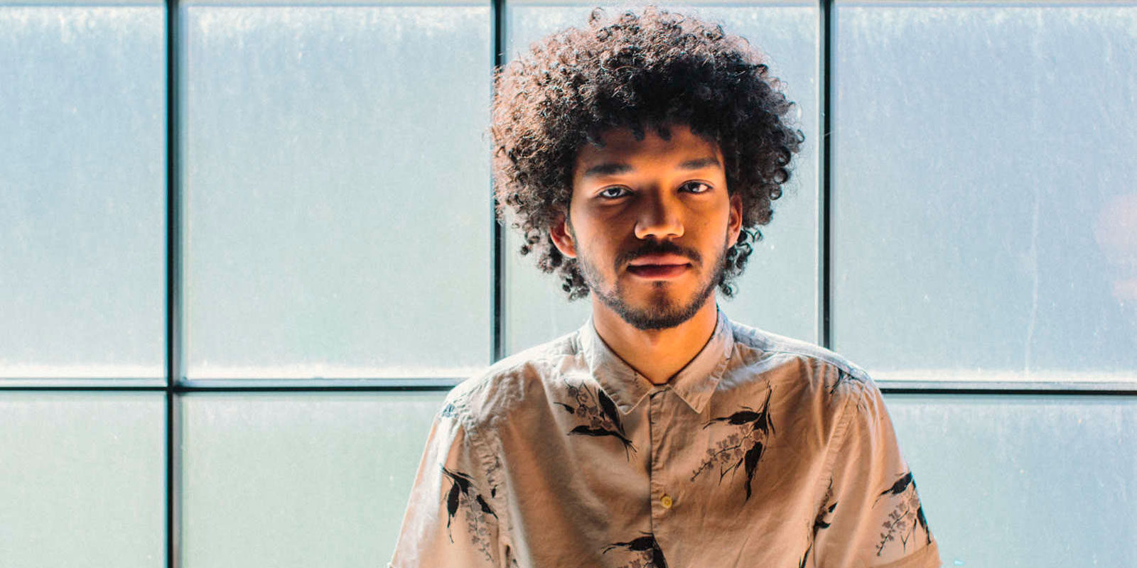 Justice Smith, de 'Get Down', será el protagonista en 'Detective Pikachu'