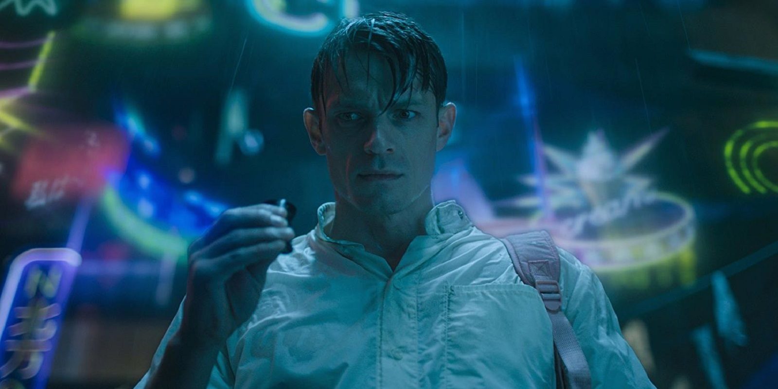 'Altered Carbon' eliminó una de sus escenas por ser demasiado fuerte