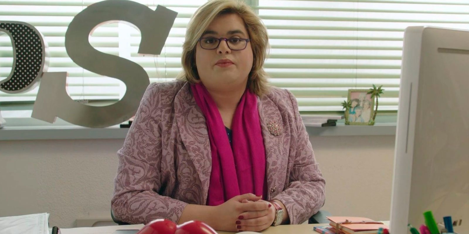 Aún no tenemos la segunda, pero 'Paquita Salas' renueva por una 3º temporada