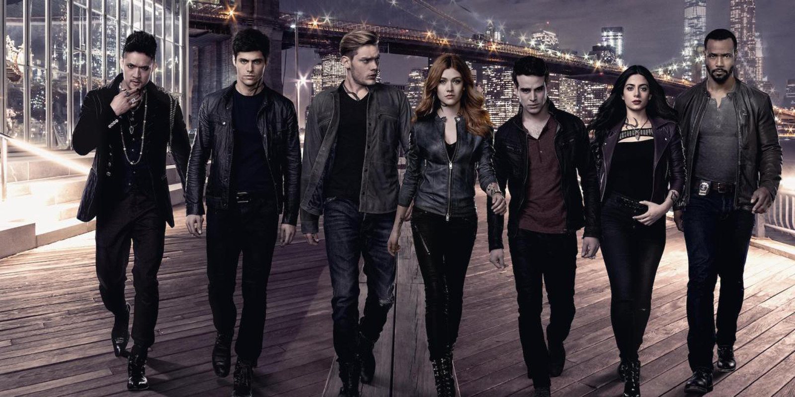 'Shadowhunters': Los fans continúan intentando salvar la serie