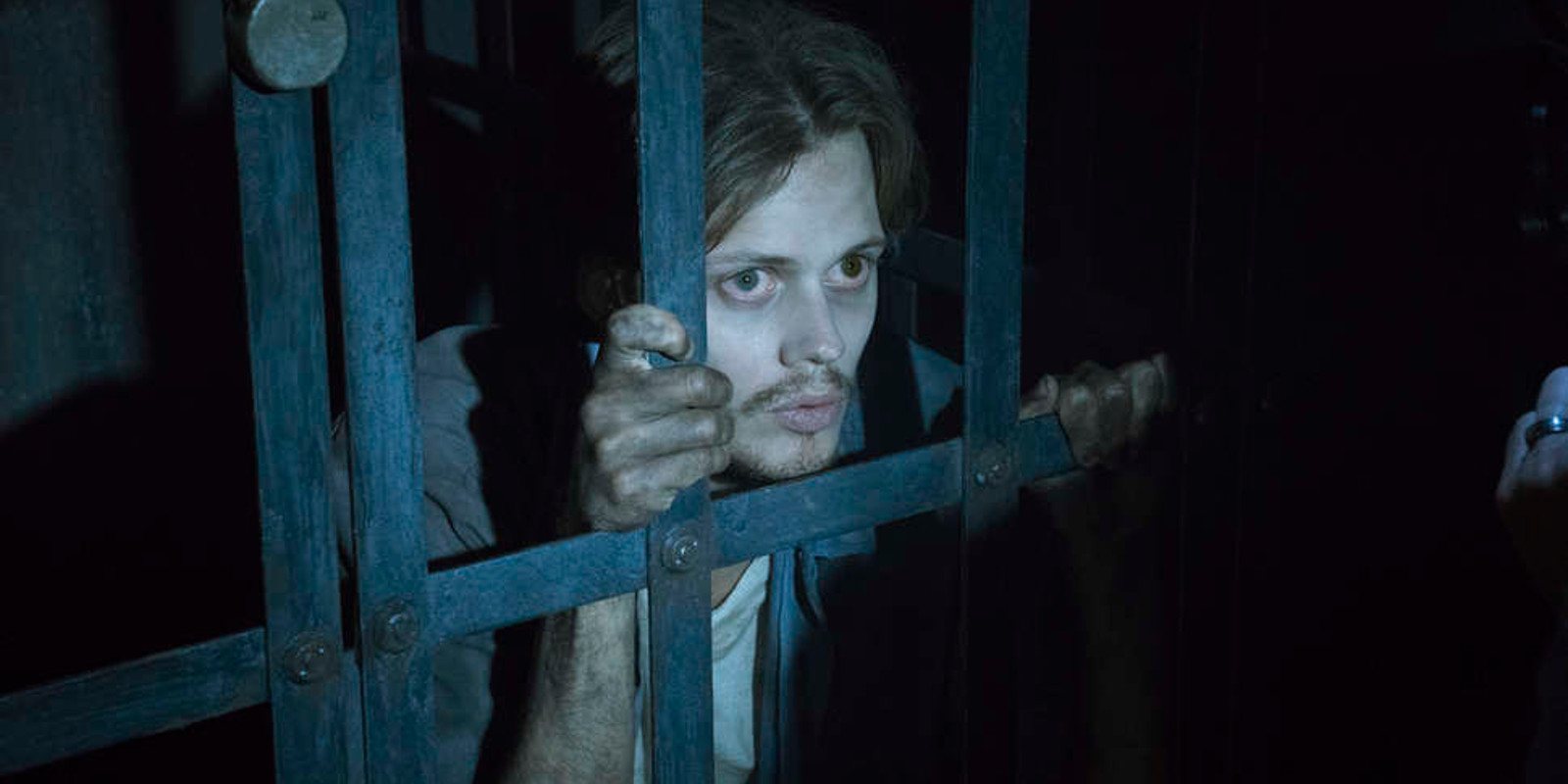 'Castle Rock': Bill Skarsgård, de Pennywise a protagonizar un desnudo