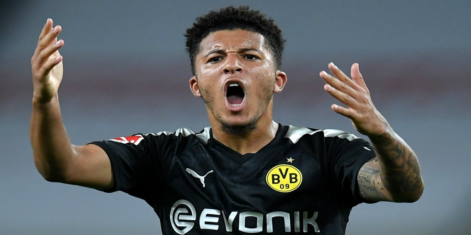 Jadon Sancho se queja de su puntuación en 'FIFA 20'