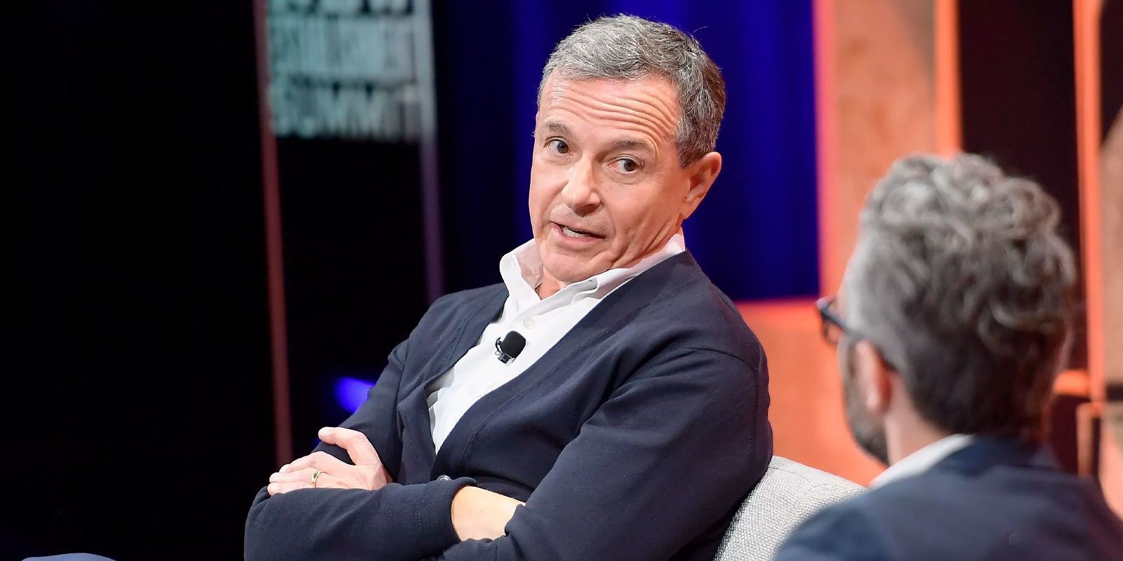 Bob Iger asegura que Disney se habría fusionado con Apple