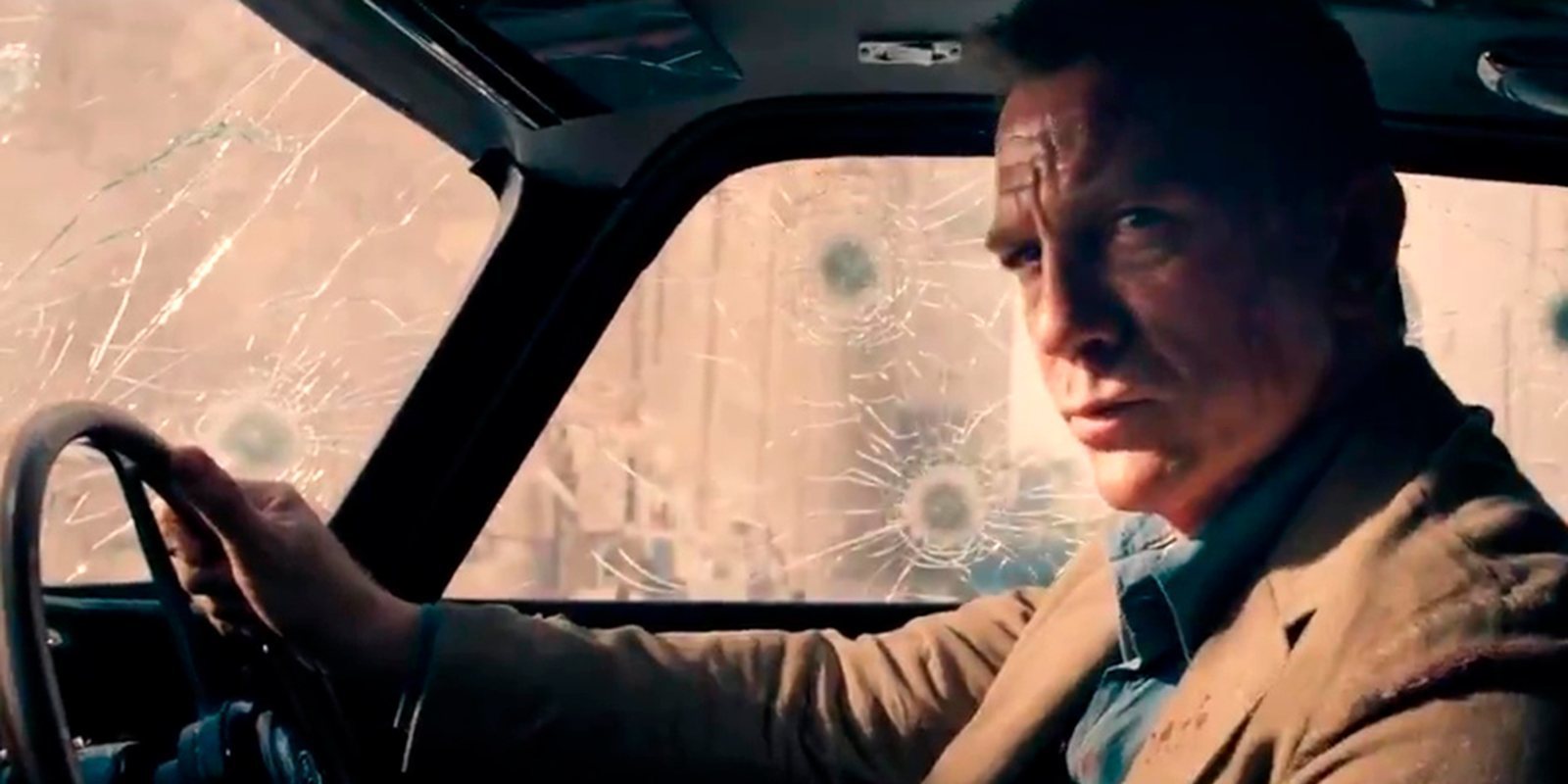 Billie Eilish firma el tema principal de '007: Sin tiempo para morir'