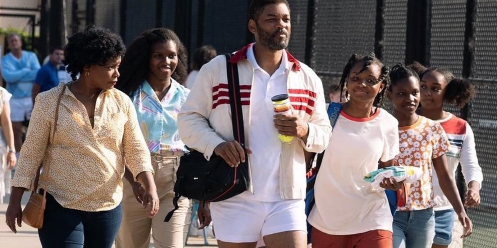 Will Smith golpea a Chris Rock en la gala de los Oscar 2022 tras una broma sobre su mujer