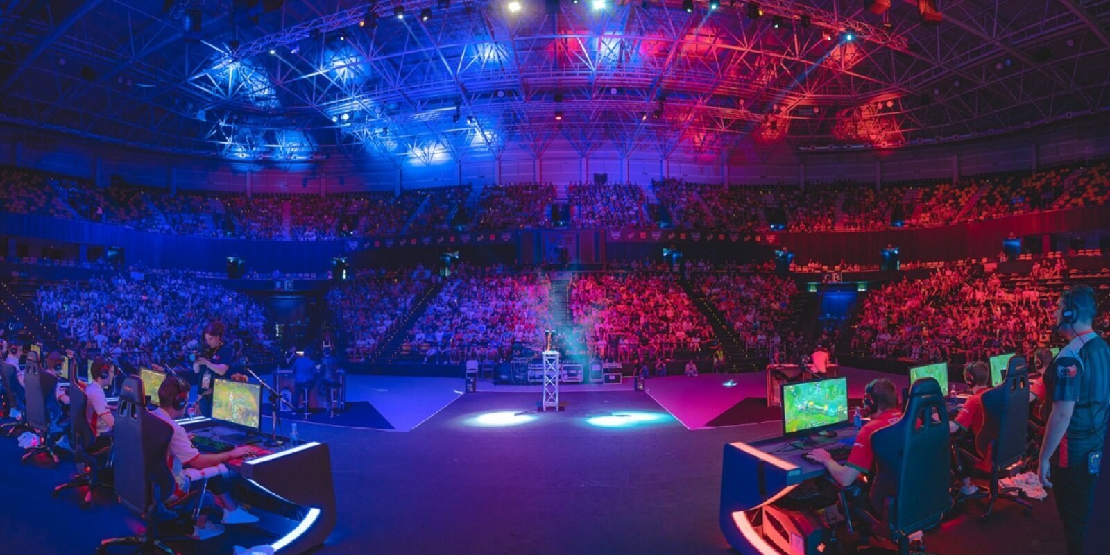 Todo listo para la final de la Superliga de 'League of Legends': así llegan  Fnatic TQ y Bisons