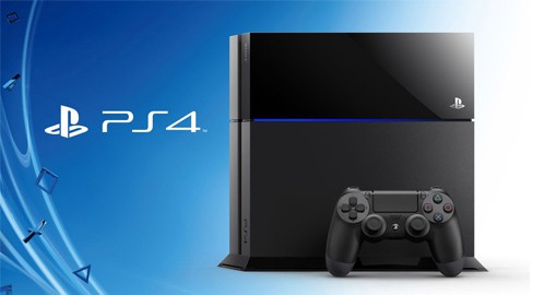 PlayStation 4 - Raúl Manero