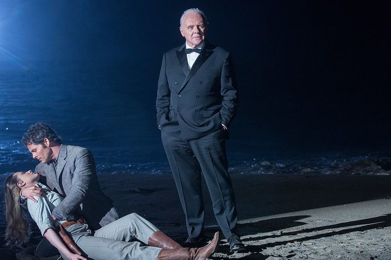 Dolores, Teddy y Ford