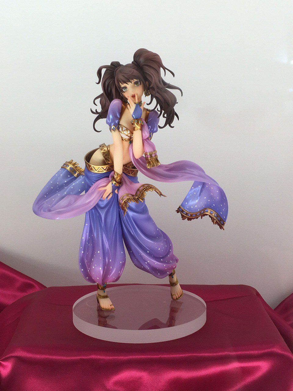 Rise Kujikawa árabe figura