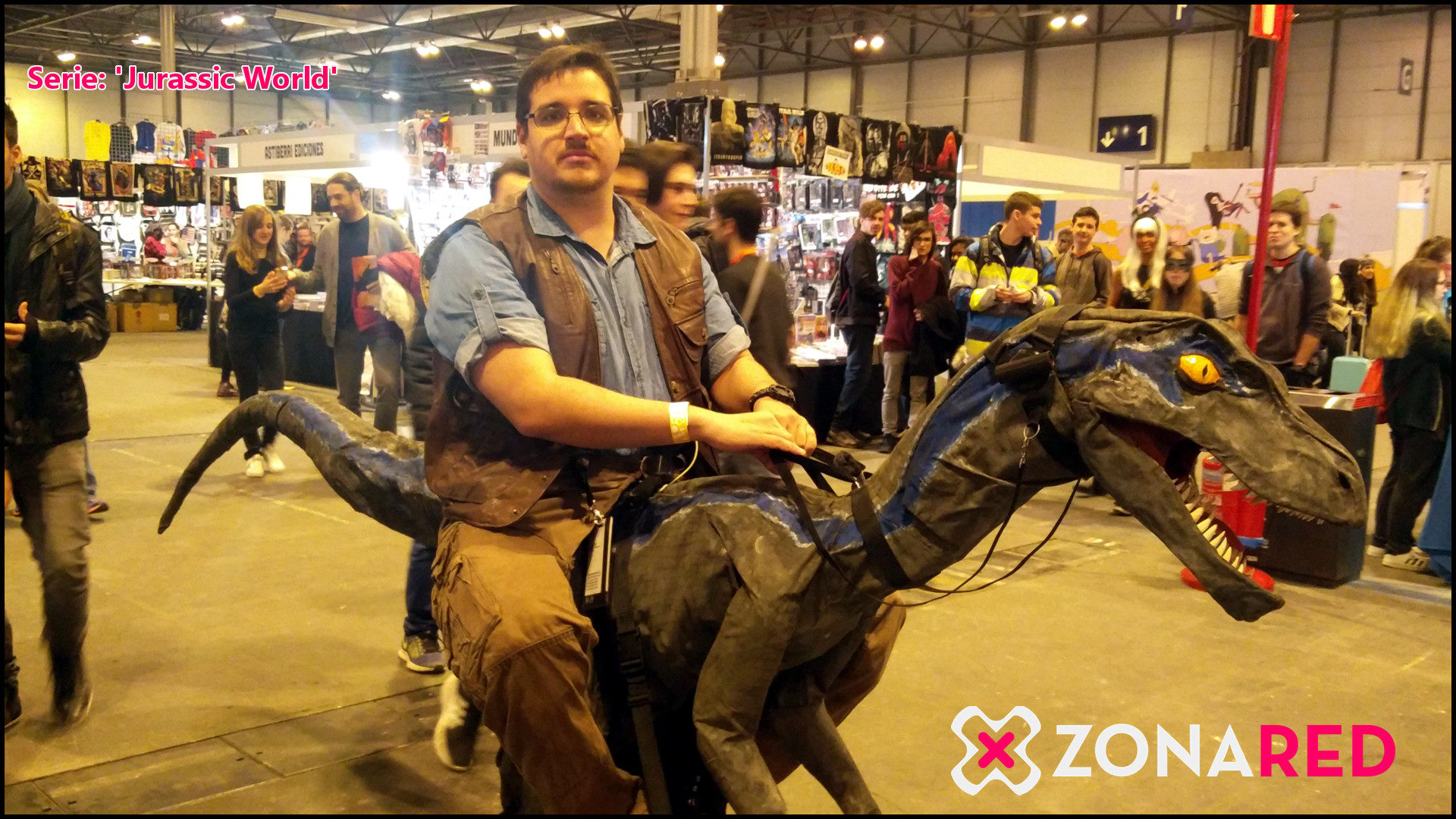 Cosplay Jurassic World